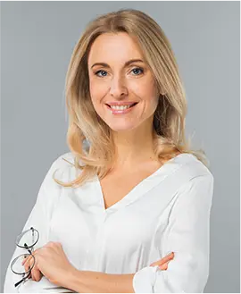 portrait-young-businesswoman-holding-eyeglasses-hand-against-gray-backdrop